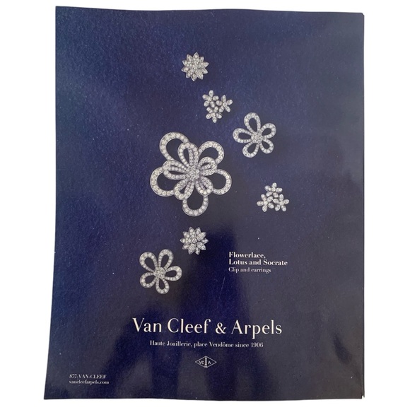 Town and Country Magazine November 2024 Emma Heming Willis Makes Some Noise - Picture 3 of 5